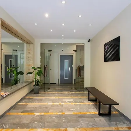 Apartment L9 Marechal 2bdr Marechal, 5 Min Sea10 Min Old Town Parking Ac